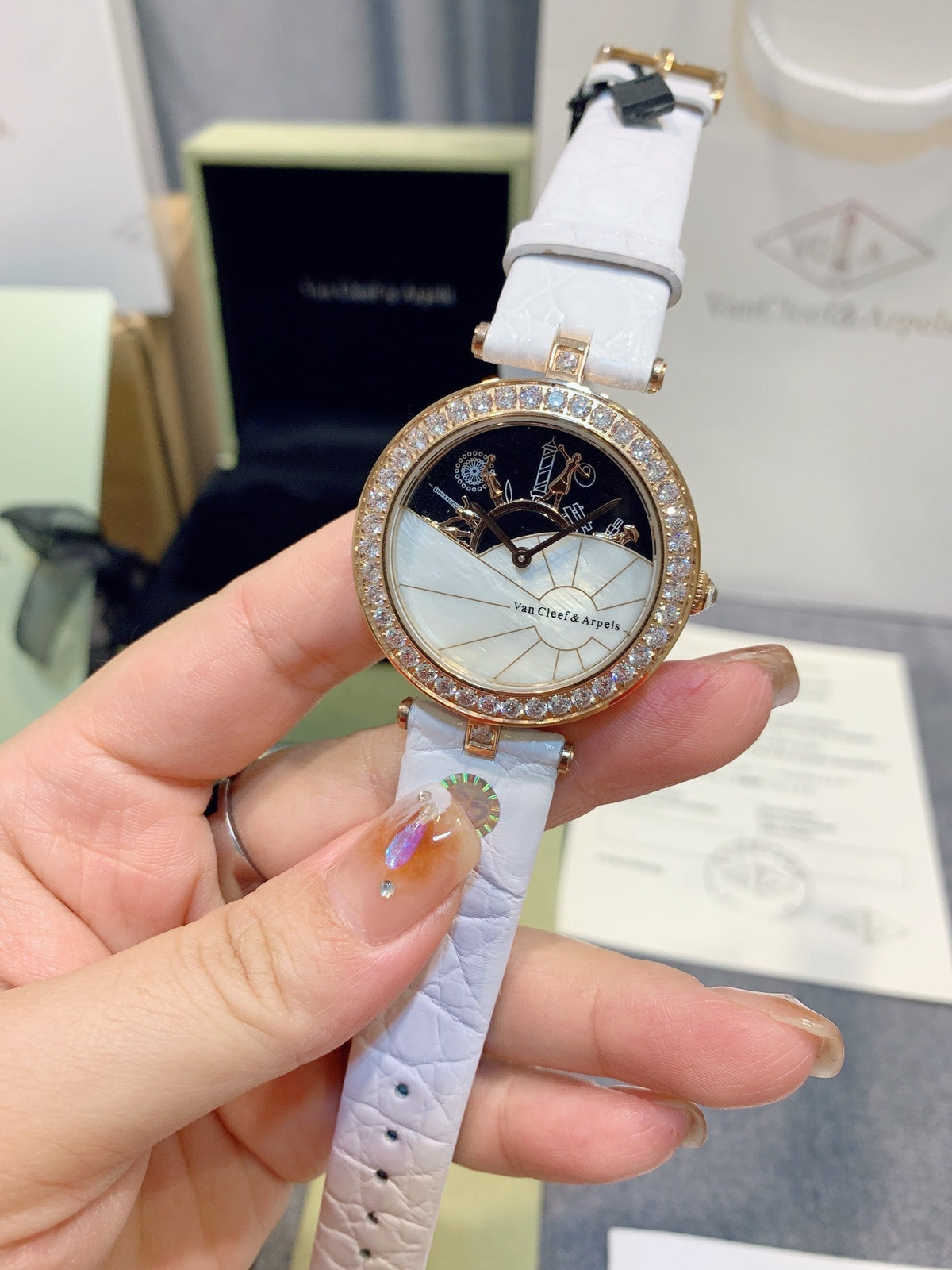 VAN CLEEF & ARPELS LADY ARPELS WATCHS PINK GOLD DIAMOND PAVED